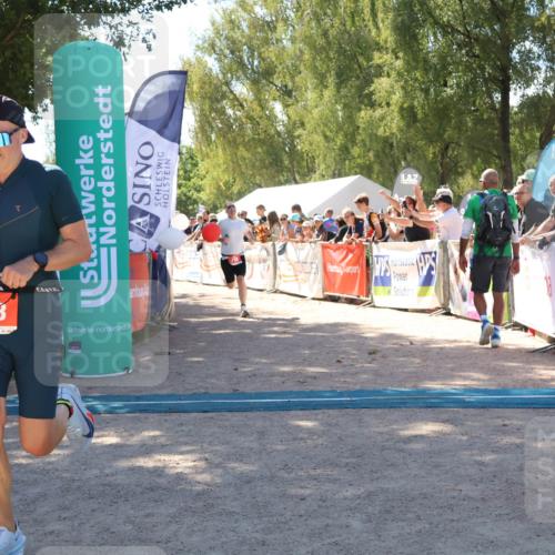 07.09.2025 - 19. Norderstedt Triathlon Zöllner http://msf.ph/oto/8784118 07.09.2025 13:08:00 Ziel 709, 788 meine-sportfotos.de