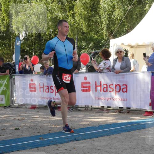 07.09.2025 - 19. Norderstedt Triathlon Zöllner http://msf.ph/oto/8784148 07.09.2025 12:08:30 Ziel 734 meine-sportfotos.de