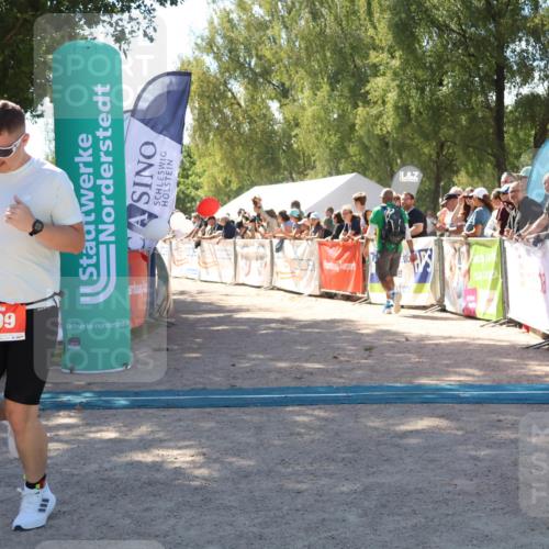 07.09.2025 - 19. Norderstedt Triathlon Zöllner http://msf.ph/oto/8784150 07.09.2025 13:08:03 Ziel 709, 788, 816 meine-sportfotos.de