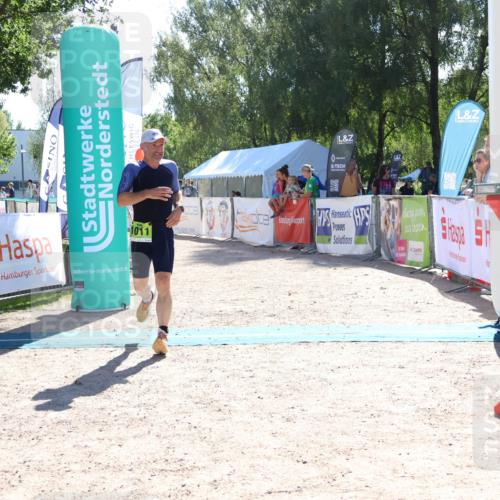 07.09.2025 - 19. Norderstedt Triathlon Zöllner http://msf.ph/oto/8784163 07.09.2025 15:19:04 Ziel 1011 meine-sportfotos.de