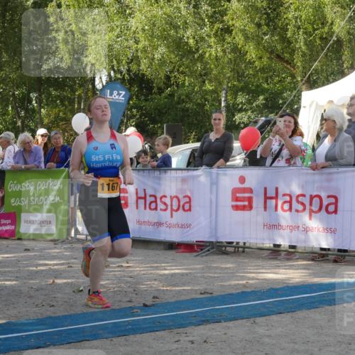 07.09.2025 - 19. Norderstedt Triathlon Zöllner http://msf.ph/oto/8784188 07.09.2025 12:08:54 Ziel 1167, 1236 meine-sportfotos.de