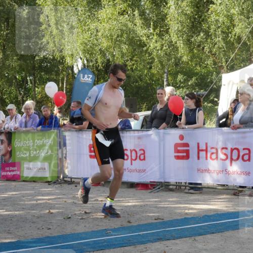 07.09.2025 - 19. Norderstedt Triathlon Zöllner http://msf.ph/oto/8784209 07.09.2025 12:09:16 Ziel 185, 806 meine-sportfotos.de