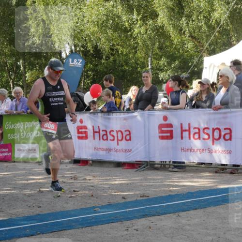 07.09.2025 - 19. Norderstedt Triathlon Zöllner http://msf.ph/oto/8784220 07.09.2025 12:09:19 Ziel 185, 806 meine-sportfotos.de