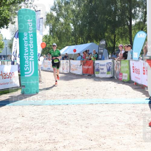 07.09.2025 - 19. Norderstedt Triathlon Zöllner http://msf.ph/oto/8784221 07.09.2025 15:19:25 Ziel 980, 1013 meine-sportfotos.de