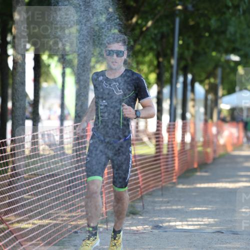 07.09.2025 - 19. Norderstedt Triathlon Michael Strokosch http://msf.ph/oto/8784261 07.09.2025 16:13:46 Laufen 461, 482, 488, 508, 539, 1572, 1594 meine-sportfotos.de