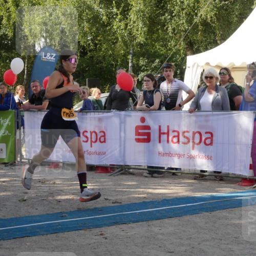 07.09.2025 - 19. Norderstedt Triathlon Zöllner http://msf.ph/oto/8784262 07.09.2025 12:10:11 Ziel 1195, 1383 meine-sportfotos.de