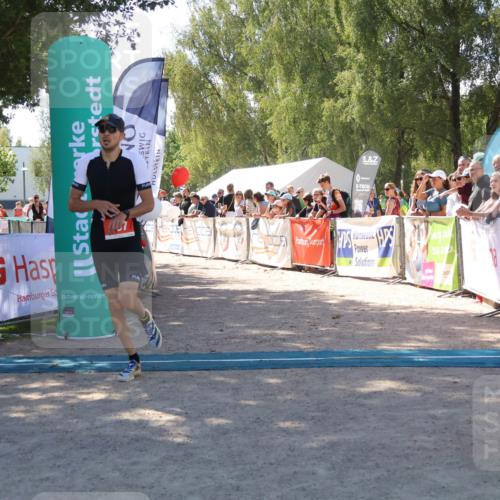 07.09.2025 - 19. Norderstedt Triathlon Zöllner http://msf.ph/oto/8784293 07.09.2025 13:08:35 Ziel 167 meine-sportfotos.de