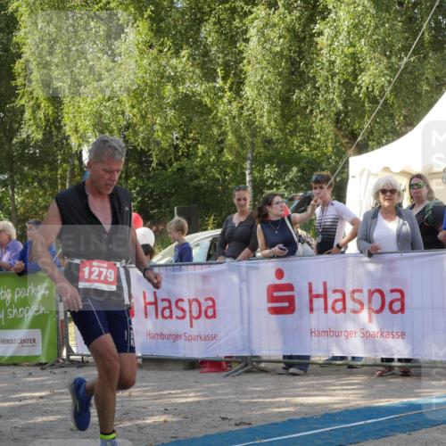 07.09.2025 - 19. Norderstedt Triathlon Zöllner http://msf.ph/oto/8784294 07.09.2025 12:10:45 Ziel 1164, 1279 meine-sportfotos.de