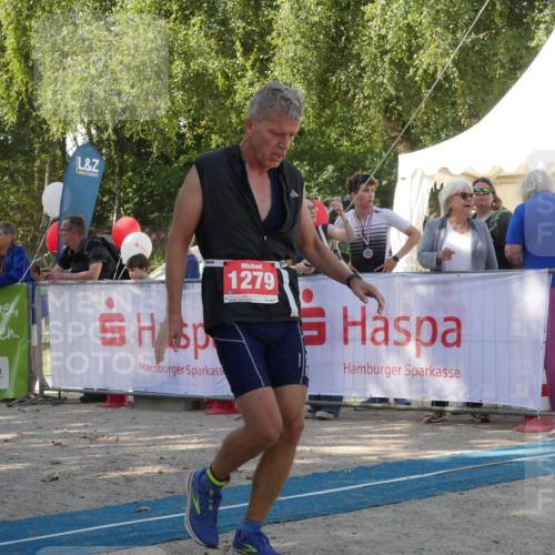 07.09.2025 - 19. Norderstedt Triathlon Zöllner http://msf.ph/oto/8784299 07.09.2025 12:10:45 Ziel 1164, 1279 meine-sportfotos.de