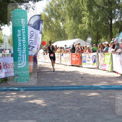 07.09.2025 - 19. Norderstedt Triathlon Zöllner http://msf.ph/oto/8784303 07.09.2025 13:08:40 Ziel 167, 212 meine-sportfotos.de