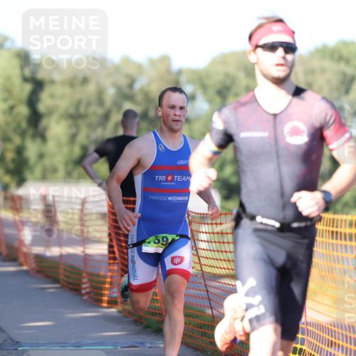 07.09.2025 - 19. Norderstedt Triathlon Michael Strokosch http://msf.ph/oto/8784307 07.09.2025 16:13:52 Laufen 402, 407, 488, 1572, 1594 meine-sportfotos.de
