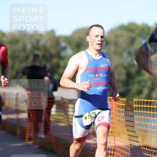 07.09.2025 - 19. Norderstedt Triathlon Michael Strokosch http://msf.ph/oto/8784316 07.09.2025 16:13:53 Laufen 402, 407, 488, 1572, 1594 meine-sportfotos.de