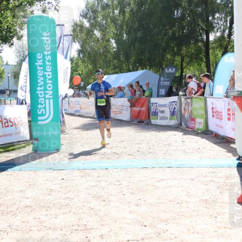 07.09.2025 - 19. Norderstedt Triathlon Zöllner http://msf.ph/oto/8784320 07.09.2025 15:20:16 Ziel 1039 meine-sportfotos.de
