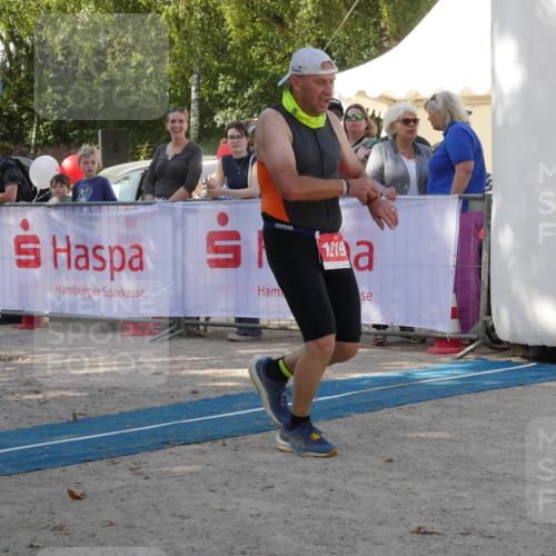 07.09.2025 - 19. Norderstedt Triathlon Zöllner http://msf.ph/oto/8784348 07.09.2025 12:12:02 Ziel 1219 meine-sportfotos.de