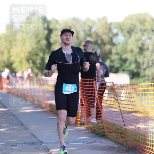 07.09.2025 - 19. Norderstedt Triathlon Michael Strokosch http://msf.ph/oto/8784351 07.09.2025 16:13:59 Laufen 402, 407 meine-sportfotos.de