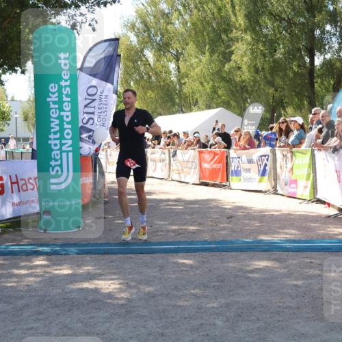 07.09.2025 - 19. Norderstedt Triathlon Zöllner http://msf.ph/oto/8784353 07.09.2025 13:08:51 Ziel 1212 meine-sportfotos.de