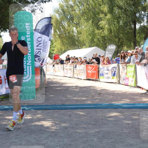 07.09.2025 - 19. Norderstedt Triathlon Zöllner http://msf.ph/oto/8784367 07.09.2025 13:08:52 Ziel 1212 meine-sportfotos.de