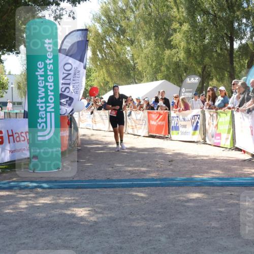 07.09.2025 - 19. Norderstedt Triathlon Zöllner http://msf.ph/oto/8784381 07.09.2025 13:08:58 Ziel 282 meine-sportfotos.de