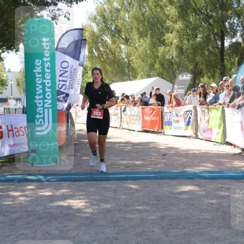 07.09.2025 - 19. Norderstedt Triathlon Zöllner http://msf.ph/oto/8784399 07.09.2025 13:09:00 Ziel 282 meine-sportfotos.de