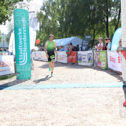 07.09.2025 - 19. Norderstedt Triathlon Zöllner http://msf.ph/oto/8784401 07.09.2025 15:20:41 Ziel 1003 meine-sportfotos.de