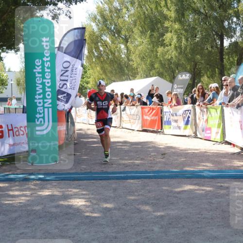 07.09.2025 - 19. Norderstedt Triathlon Zöllner http://msf.ph/oto/8784428 07.09.2025 13:09:14 Ziel 713 meine-sportfotos.de