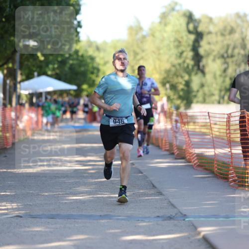 07.09.2025 - 19. Norderstedt Triathlon Michael Strokosch http://msf.ph/oto/8784444 07.09.2025 16:14:15 Laufen 377, 452, 473, 946, 1552, 1626 meine-sportfotos.de
