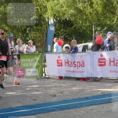 07.09.2025 - 19. Norderstedt Triathlon Zöllner http://msf.ph/oto/8784445 07.09.2025 12:14:49 Ziel 154, 819 meine-sportfotos.de