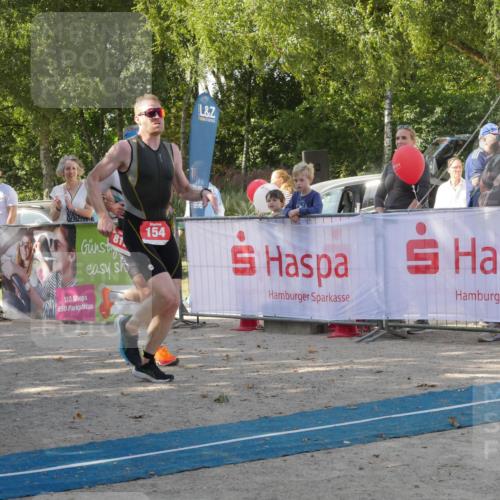 07.09.2025 - 19. Norderstedt Triathlon Zöllner http://msf.ph/oto/8784450 07.09.2025 12:14:50 Ziel 154, 819 meine-sportfotos.de
