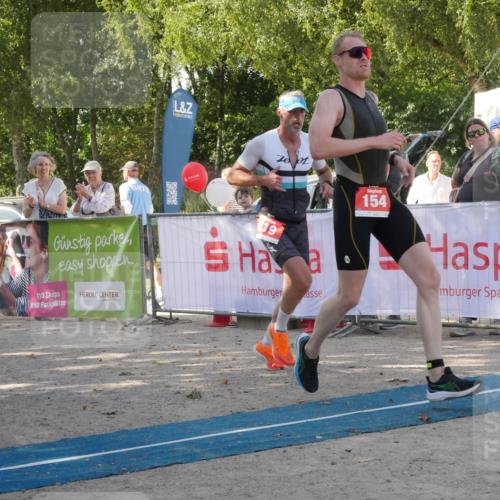 07.09.2025 - 19. Norderstedt Triathlon Zöllner http://msf.ph/oto/8784453 07.09.2025 12:14:50 Ziel 154, 819 meine-sportfotos.de