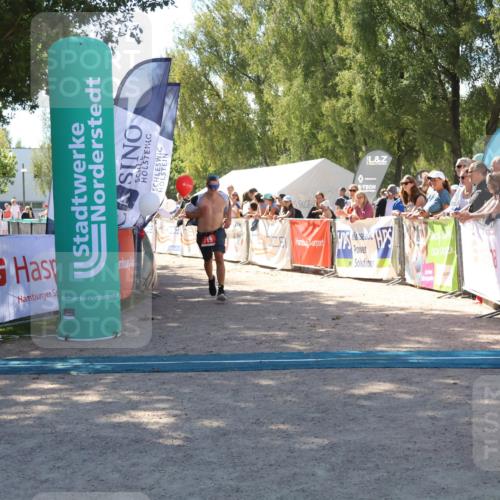 07.09.2025 - 19. Norderstedt Triathlon Zöllner http://msf.ph/oto/8784460 07.09.2025 13:09:36 Ziel 715 meine-sportfotos.de