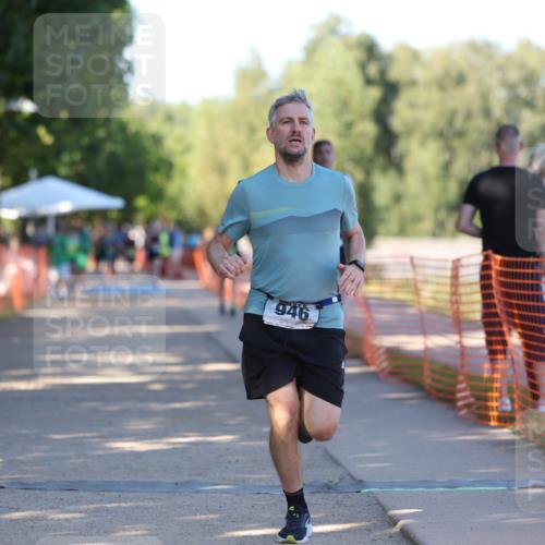 07.09.2025 - 19. Norderstedt Triathlon Michael Strokosch http://msf.ph/oto/8784463 07.09.2025 16:14:16 Laufen 377, 473, 946, 1552, 1626 meine-sportfotos.de