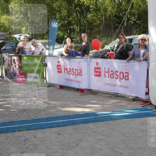 07.09.2025 - 19. Norderstedt Triathlon Zöllner http://msf.ph/oto/8784488 07.09.2025 12:17:15 Ziel 746 meine-sportfotos.de