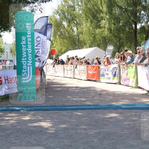 07.09.2025 - 19. Norderstedt Triathlon Zöllner http://msf.ph/oto/8784502 07.09.2025 13:09:40 Ziel 715 meine-sportfotos.de