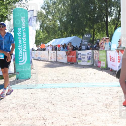 07.09.2025 - 19. Norderstedt Triathlon Zöllner http://msf.ph/oto/8784509 07.09.2025 15:21:00 Ziel 880 meine-sportfotos.de
