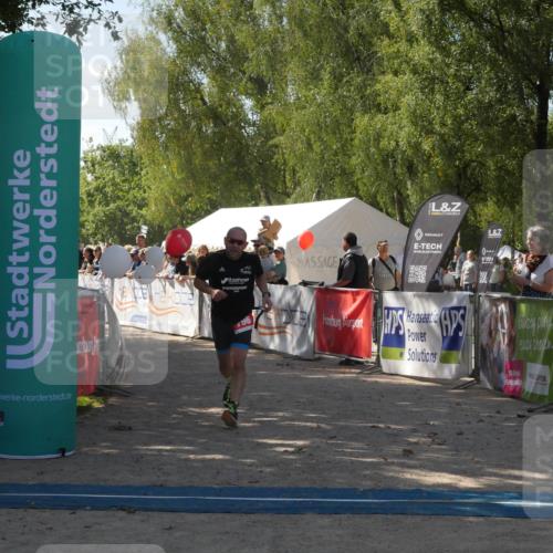 07.09.2025 - 19. Norderstedt Triathlon Zöllner http://msf.ph/oto/8784514 07.09.2025 12:17:27 Ziel 796 meine-sportfotos.de