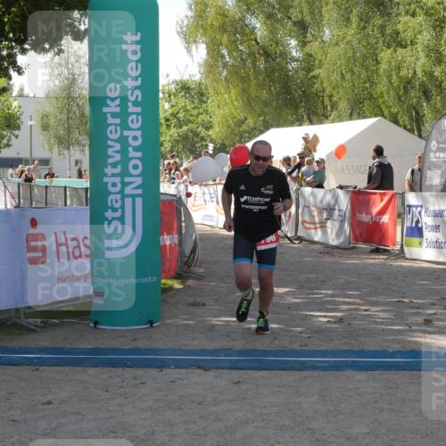 07.09.2025 - 19. Norderstedt Triathlon Zöllner http://msf.ph/oto/8784526 07.09.2025 12:17:28 Ziel 796 meine-sportfotos.de
