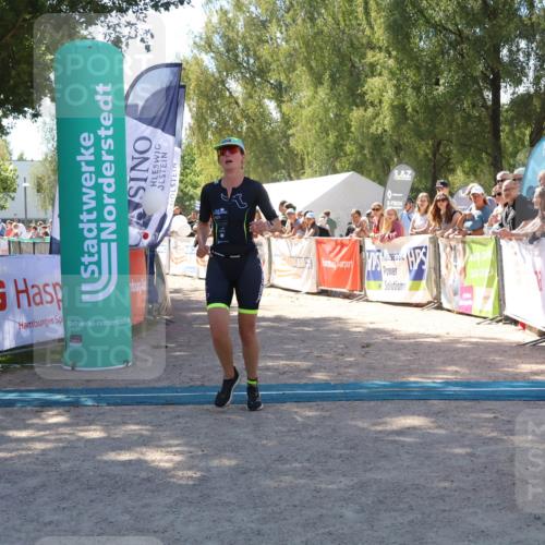 07.09.2025 - 19. Norderstedt Triathlon Zöllner http://msf.ph/oto/8784547 07.09.2025 13:10:29 Ziel 1392 meine-sportfotos.de