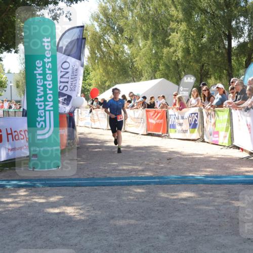 07.09.2025 - 19. Norderstedt Triathlon Zöllner http://msf.ph/oto/8784582 07.09.2025 13:10:41 Ziel 243 meine-sportfotos.de