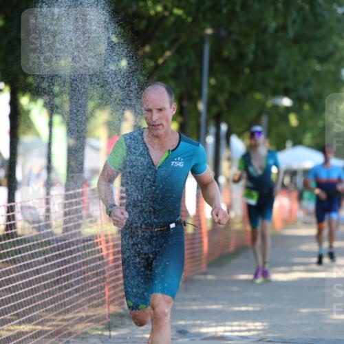07.09.2025 - 19. Norderstedt Triathlon Michael Strokosch http://msf.ph/oto/8784630 07.09.2025 16:14:34 Laufen 425, 527, 528, 938, 1433 meine-sportfotos.de