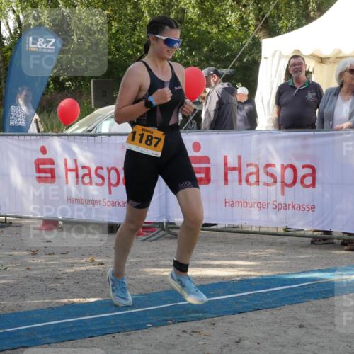07.09.2025 - 19. Norderstedt Triathlon Zöllner http://msf.ph/oto/8784632 07.09.2025 12:19:40 Ziel 1187 meine-sportfotos.de
