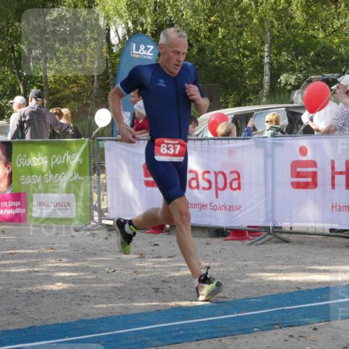 07.09.2025 - 19. Norderstedt Triathlon Zöllner http://msf.ph/oto/8784646 07.09.2025 12:20:13 Ziel 837, 862 meine-sportfotos.de