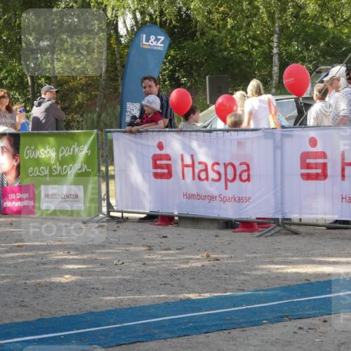07.09.2025 - 19. Norderstedt Triathlon Zöllner http://msf.ph/oto/8784653 07.09.2025 12:20:16 Ziel 837, 862 meine-sportfotos.de