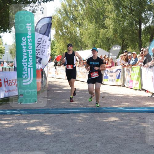 07.09.2025 - 19. Norderstedt Triathlon Zöllner http://msf.ph/oto/8784679 07.09.2025 13:11:19 Ziel 188, 783, 1268 meine-sportfotos.de