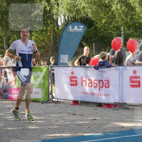 07.09.2025 - 19. Norderstedt Triathlon Zöllner http://msf.ph/oto/8784683 07.09.2025 12:22:05 Ziel 1363 meine-sportfotos.de
