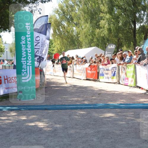 07.09.2025 - 19. Norderstedt Triathlon Zöllner http://msf.ph/oto/8784714 07.09.2025 13:11:22 Ziel 188, 783, 1268 meine-sportfotos.de