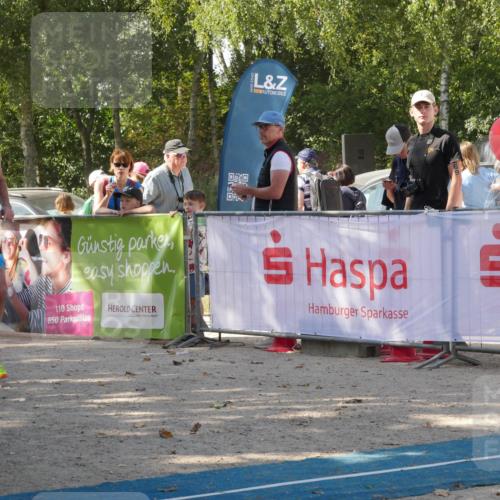 07.09.2025 - 19. Norderstedt Triathlon Zöllner http://msf.ph/oto/8784733 07.09.2025 12:24:21 Ziel 138, 152 meine-sportfotos.de