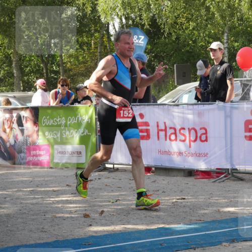 07.09.2025 - 19. Norderstedt Triathlon Zöllner http://msf.ph/oto/8784739 07.09.2025 12:24:22 Ziel 138, 152 meine-sportfotos.de