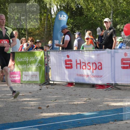 07.09.2025 - 19. Norderstedt Triathlon Zöllner http://msf.ph/oto/8784752 07.09.2025 12:24:24 Ziel 138, 152 meine-sportfotos.de
