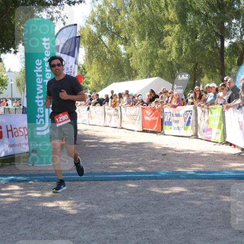 07.09.2025 - 19. Norderstedt Triathlon Zöllner http://msf.ph/oto/8784753 07.09.2025 13:11:34 Ziel 1290 meine-sportfotos.de
