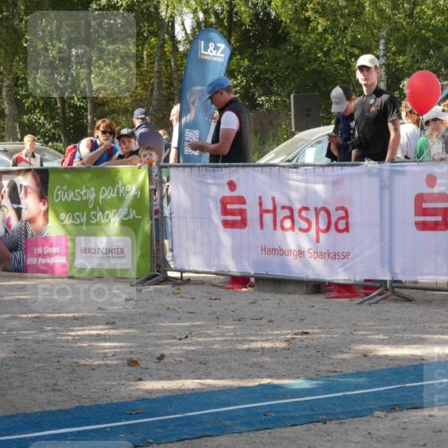 07.09.2025 - 19. Norderstedt Triathlon Zöllner http://msf.ph/oto/8784757 07.09.2025 12:24:26 Ziel 138, 152, 281 meine-sportfotos.de